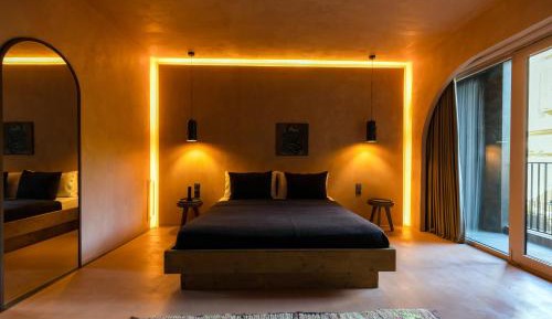Cozy Room with Balcony