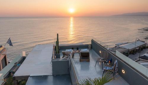 Villa - Beach Front