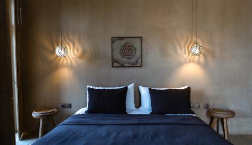 Large cozy room