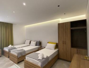 Triple Room with Shower