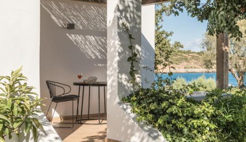 Bungalow with Sea View