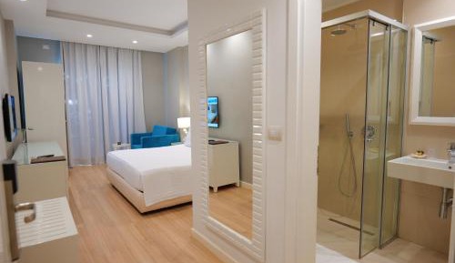Double or Twin Room with Balcony