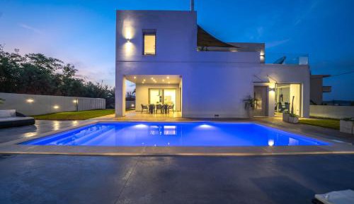 Villa with Private Pool