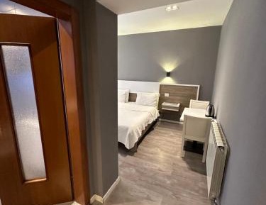 Double Room with Spa Bath