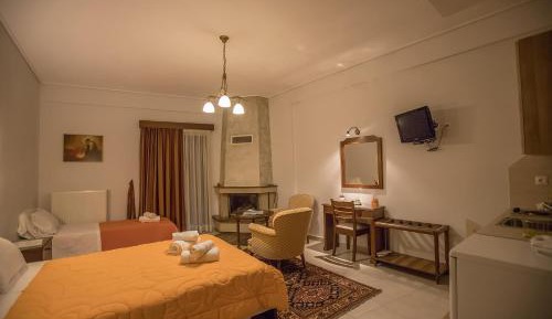 Triple Room with Lake View