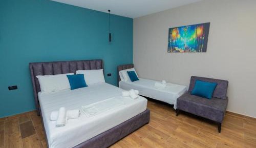 Triple Room with Balcony