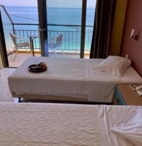 Double or Twin Room with Sea View