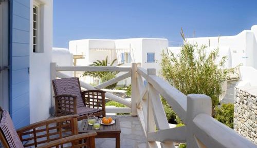 Vencia 3-Bedroom Villa