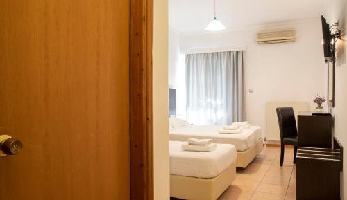 Triple Room with Mountain View