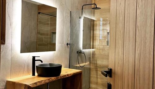 Deluxe Suite with Sea View