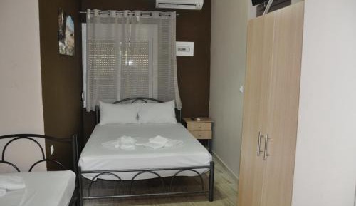 Triple Room with Terrace