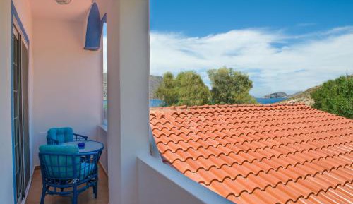 Double or Twin Room with Garden View (Upper Floor)