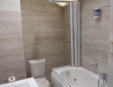 Attic Twin Room