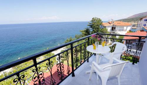 Double Room with Balcony and Sea View