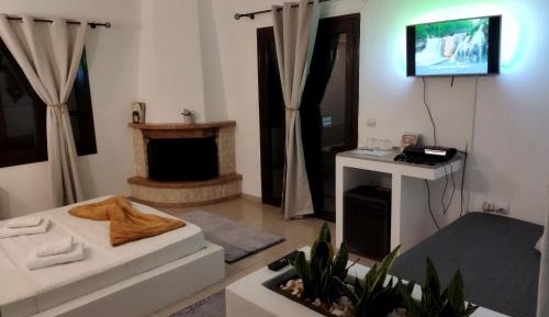 Executive Triple Room