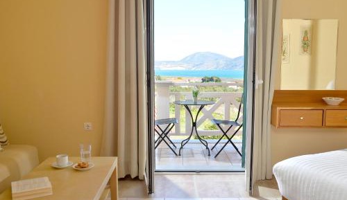 Studio with Sea View