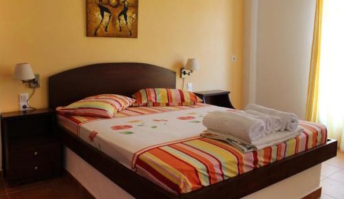 Studio with Sea View (2 Adults)