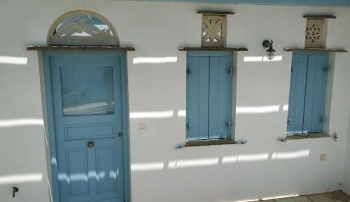 One-Bedroom House with Sea View (2 Adults)