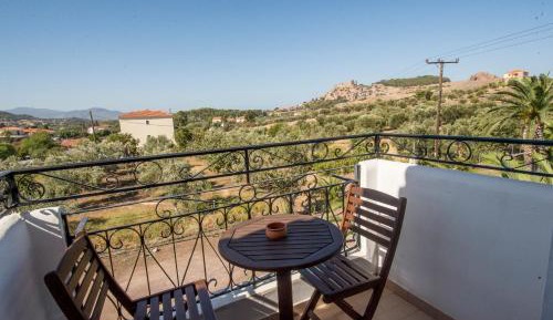 One-Bedroom Apartment (2 - 3 Adults)