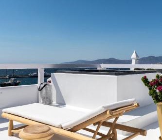 Suite with Sea View