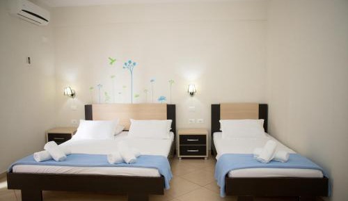 Triple Room with Balcony