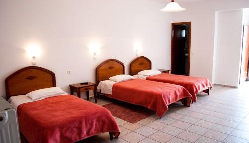Triple Room with Mountain View