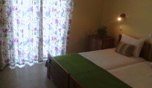 Economy Twin Room with Sea View