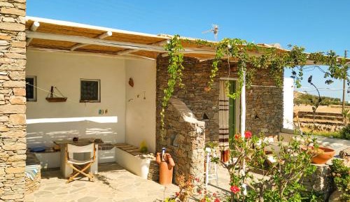 Double or Twin Room with Partial Sea View