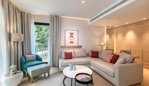 Two-Room Suite Forest View