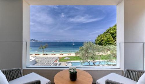 Double Room with Balcony and Sea View