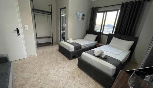 Deluxe Triple Room with Sea View