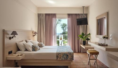 Studio with Sea View