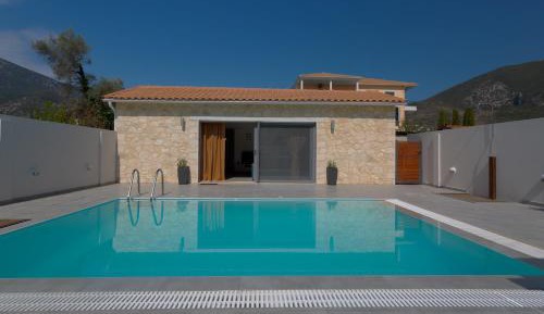 One-Bedroom Villa