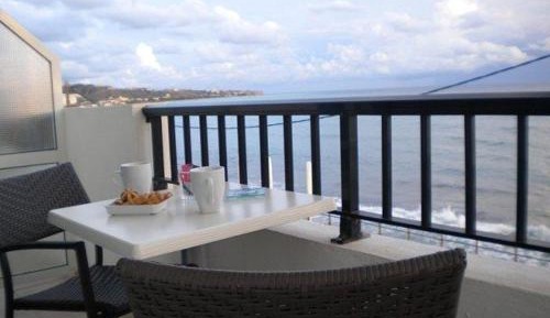 Studio with Sea View