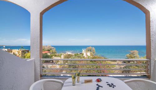 One-Bedroom Apartment with Sea View