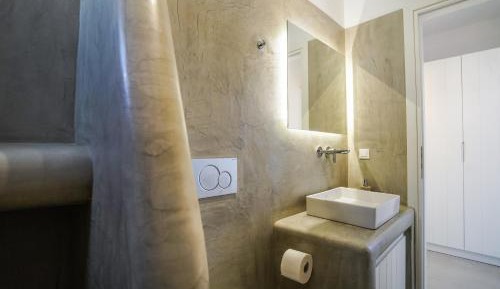 Studio Apartment with Sea View