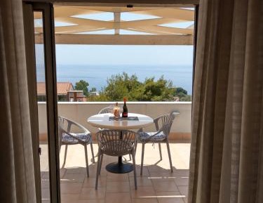 Suite with Sea View