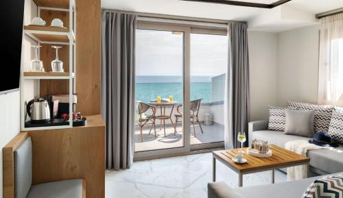 One Bedroom Junior Suite Sea View