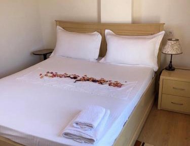 Suite with Lake View