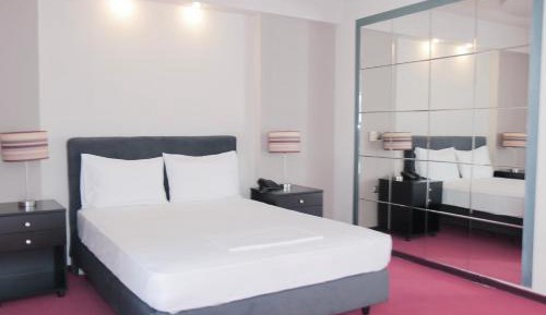 Suite with Spa Bath
