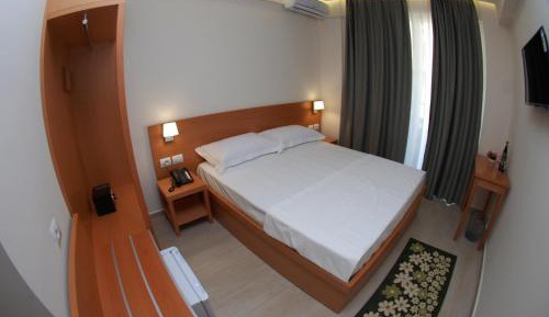 Double or Twin Room with Garden View