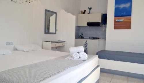 Studio with Sea View (2 Adults)