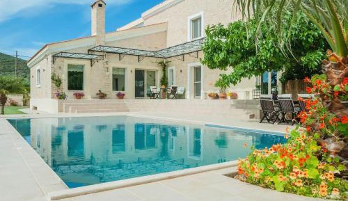 Villa with Private Pool