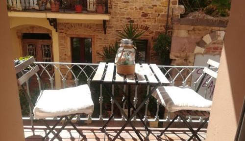 Superior One-Bedroom Apartment with Balcony