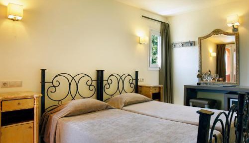Double Room with Mountain View