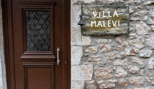 Deluxe Villa