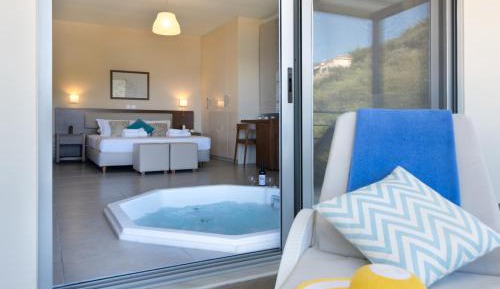 Pasithea Honeymoon Suite, Whirlpool tub, Sea View