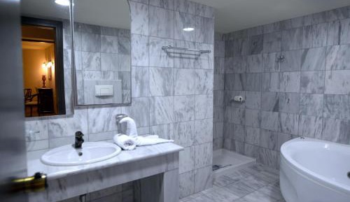 Executive Suite Sea View (ex Master Suite)