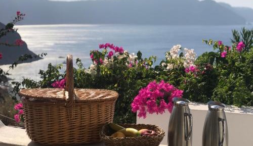Studio with Caldera View
