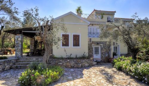 Triple Room with Garden View